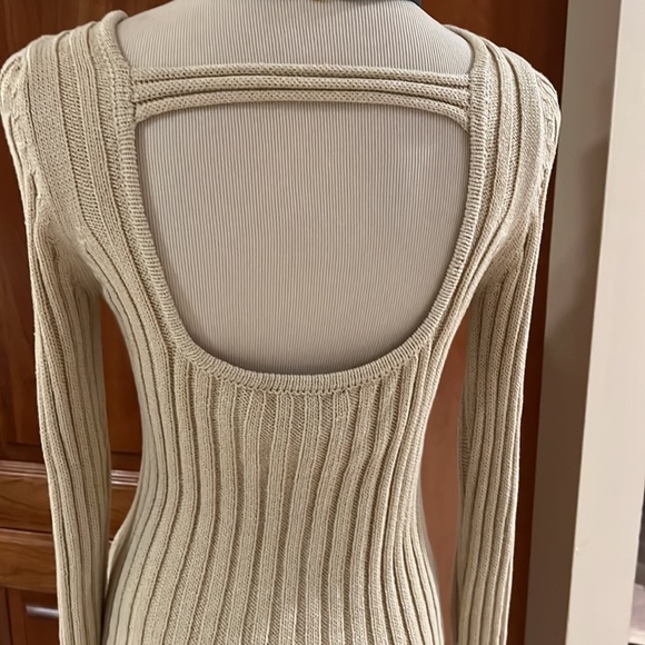 Maria de Ripabianca Creamy Oatmeal Open Back Sweater 8-10 - Picture 4 of 8